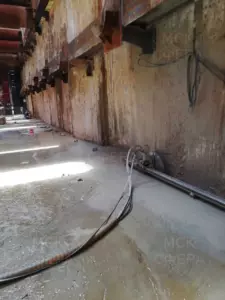 Алмазная резка основания стенорезной гидравлической машиной HILTI