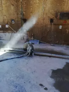 Алмазная резка основания стенорезной машиной HILTI