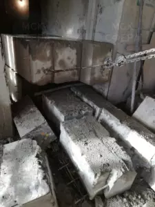 Канатная резка с делением на части на станции метро Рижская